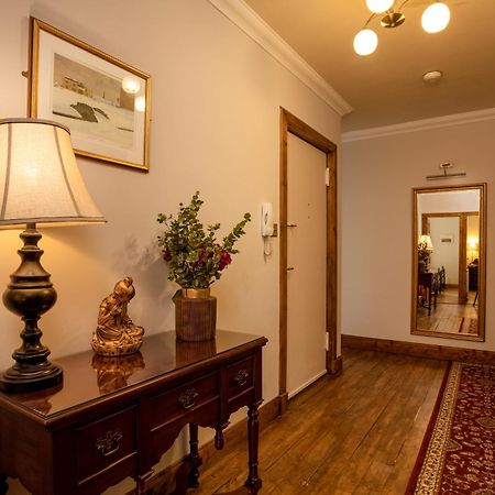 Blackfriars Residence - Beautiful Home Edinburg Exteriör bild