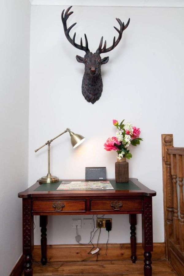 Blackfriars Residence - Beautiful Home Edinburg Exteriör bild