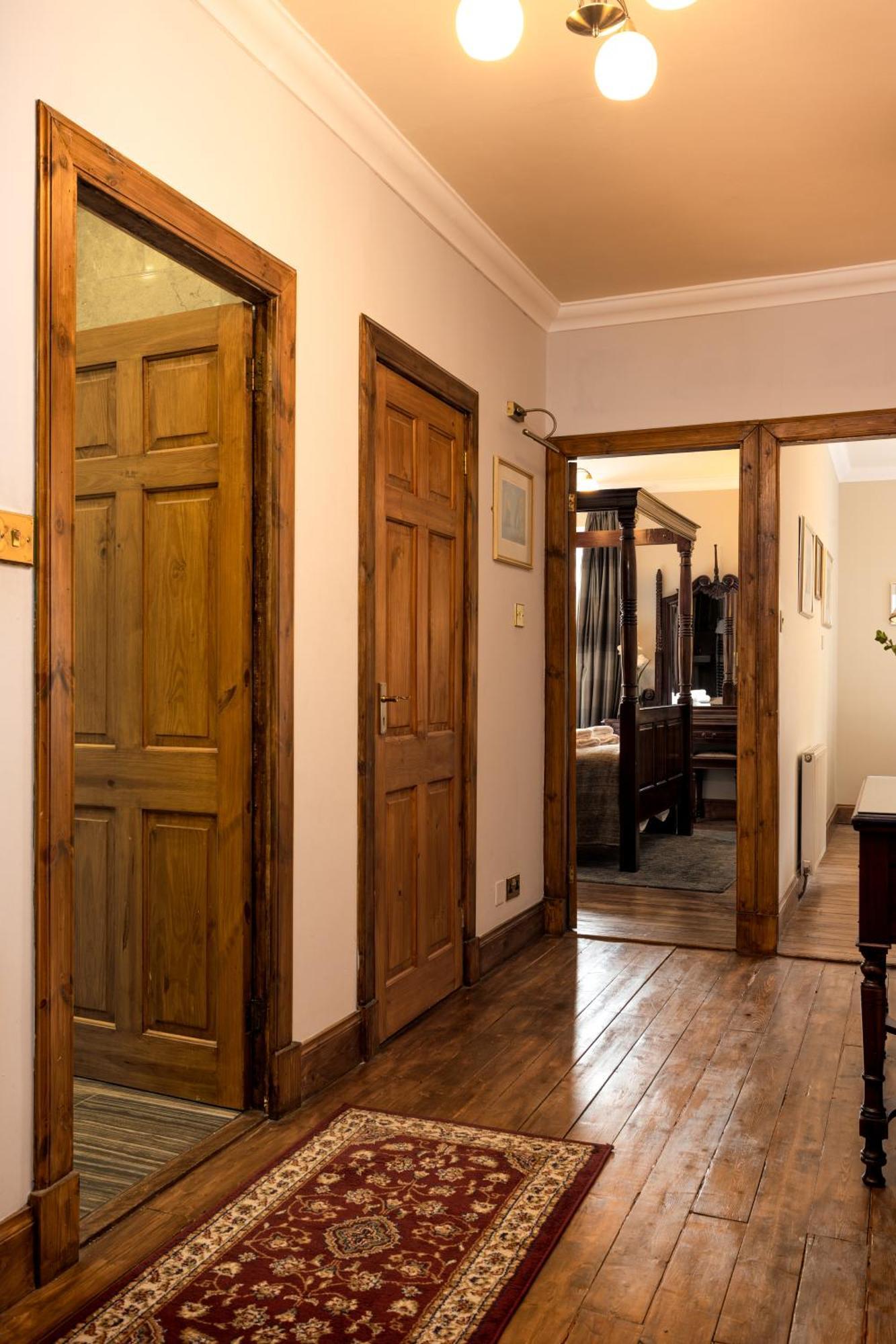 Blackfriars Residence - Beautiful Home Edinburg Exteriör bild
